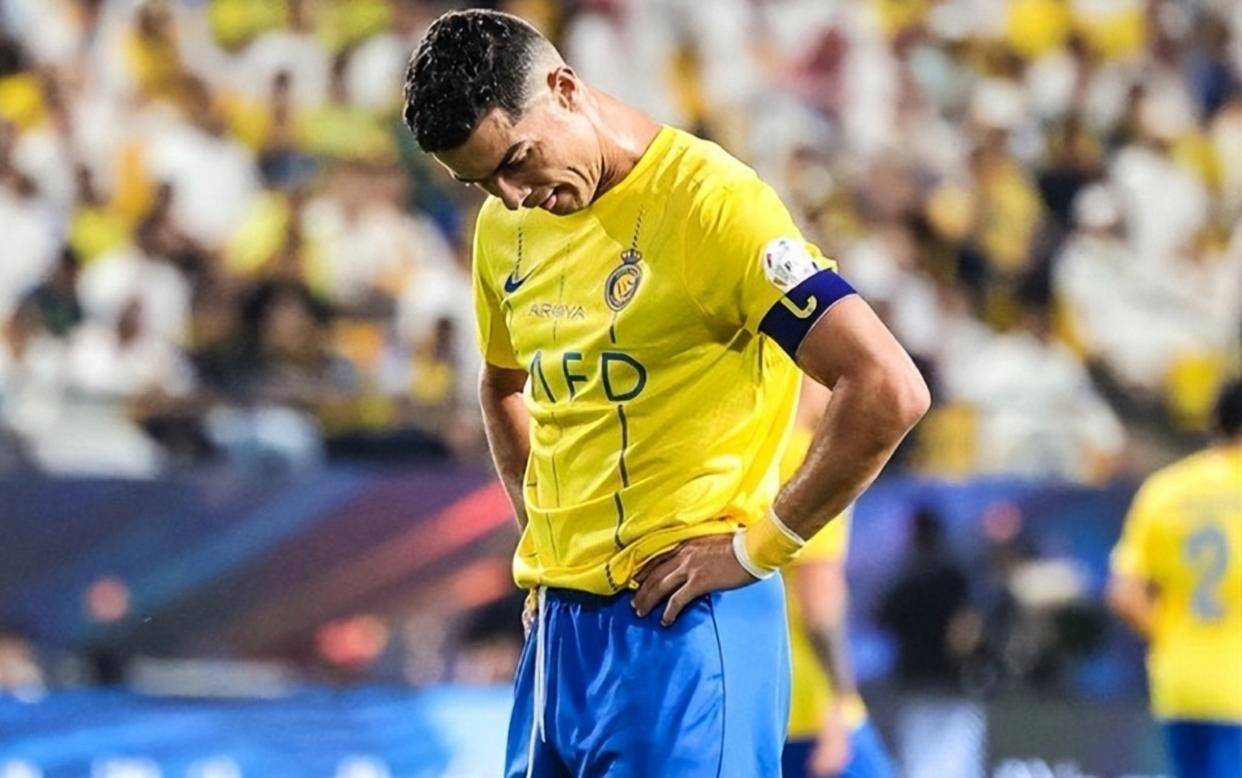 C罗官方宣布爆冷新规,快船引发争议!引发球迷热议的简单介绍-爱游戏官方应用